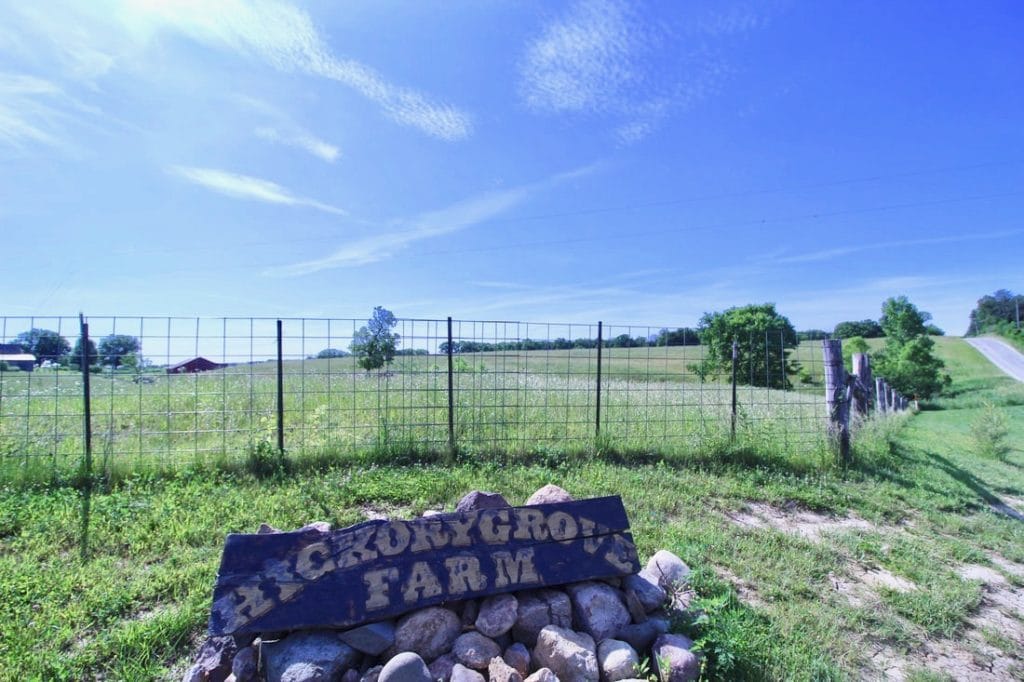 Hickory Grove Farms sign 2