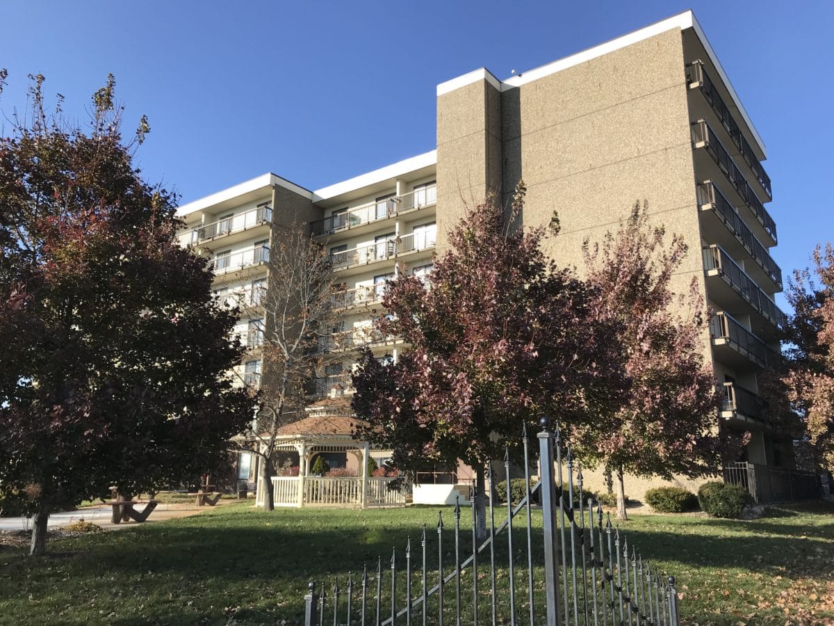 Lafayette Square Apartments Area Convention and Visitors Bureau