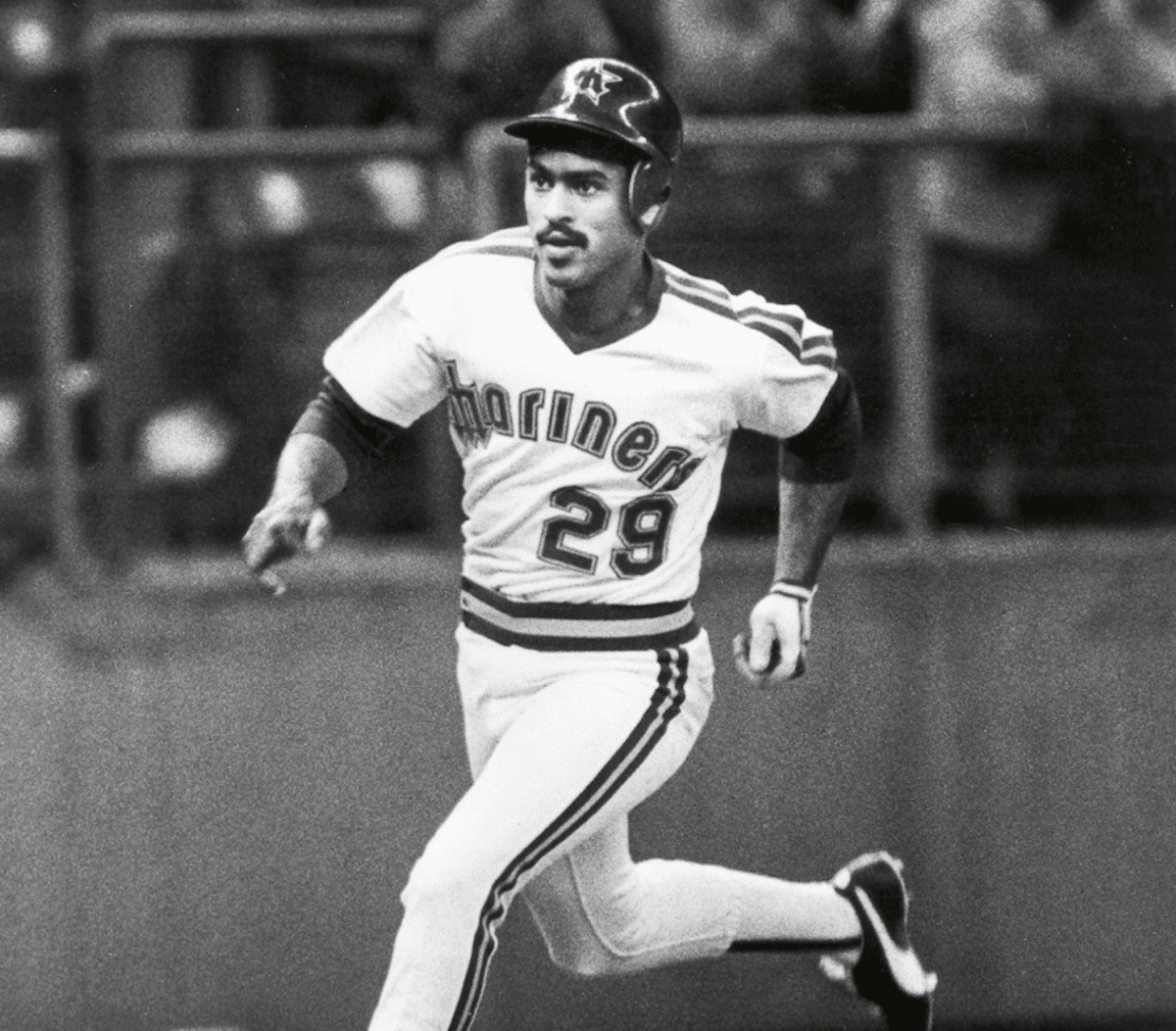 Phil Bradley - Major League Baseball Player - Macomb Area Convention