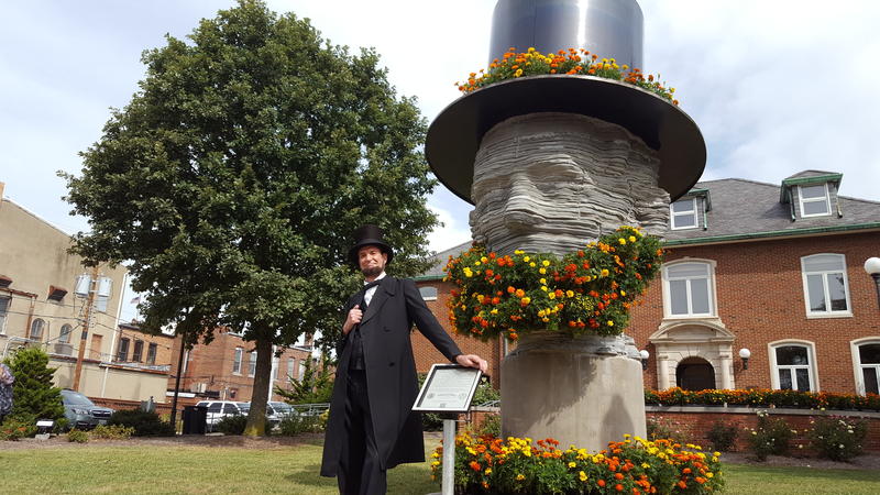 Abe with Macomb's Living Lincoln Topiary Monument